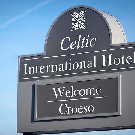 Celtic International Hotel Cardiff Airport Barry Ngoại thất bức ảnh